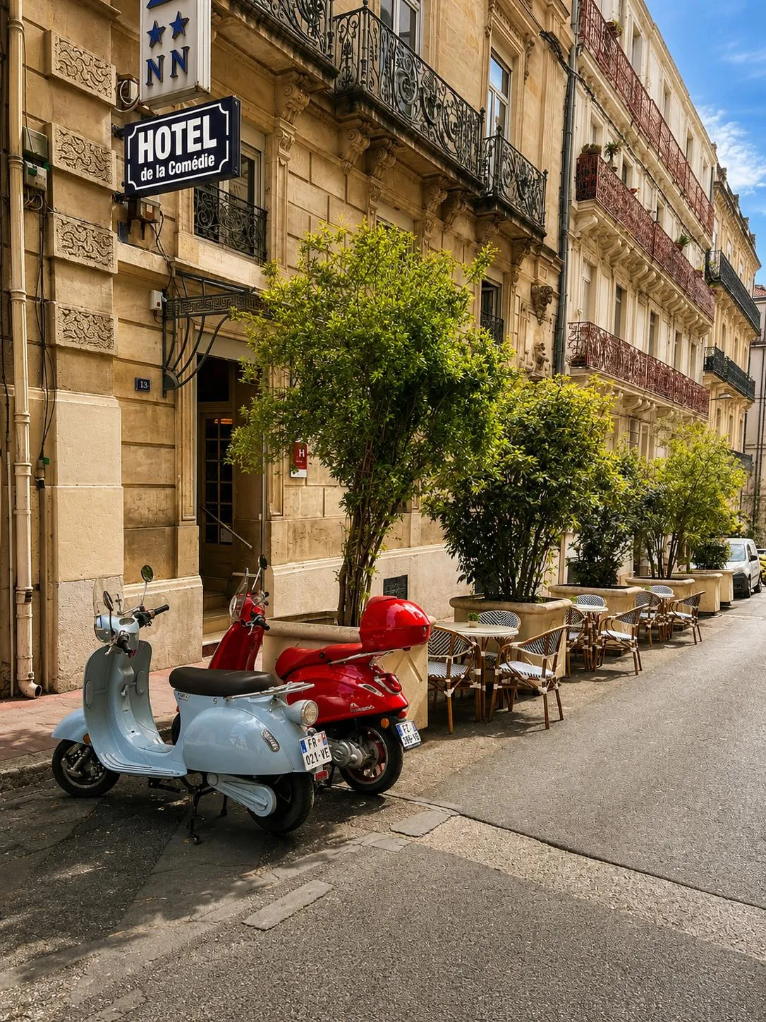 Façade de l'Hôtel de la Comédie, près de la Place de la Comédie